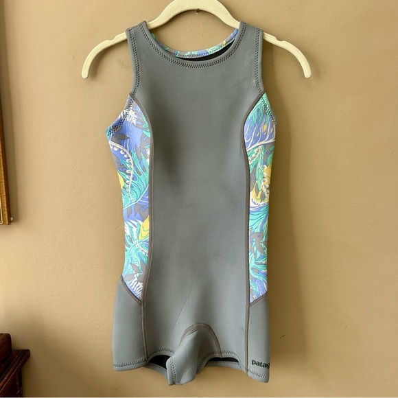 Patagonia R1 Lite Yulex 1.5mm Spring Jane Wetsuit Size 4 Shorts Sleeveless - Picture 4 of 16